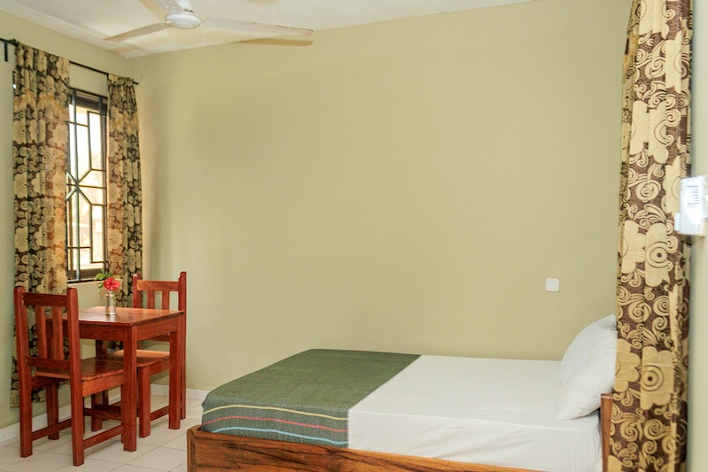 Breeze Room