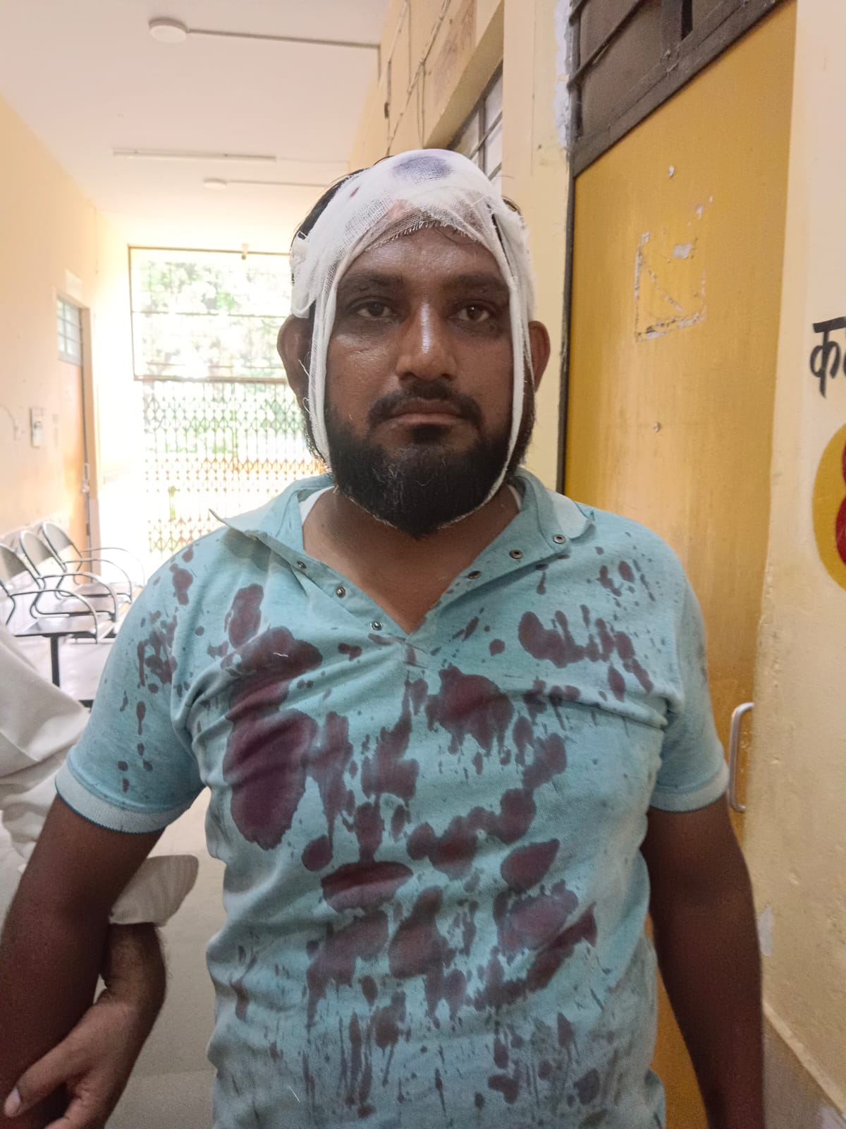बाराबंकी -दरियाबाद कस्बे के पेट्रोल पंप पर डीजल भरवाने को लेकर दो पक्षों में जमकर मारपीट