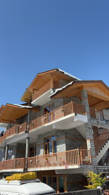 Manali Cottages