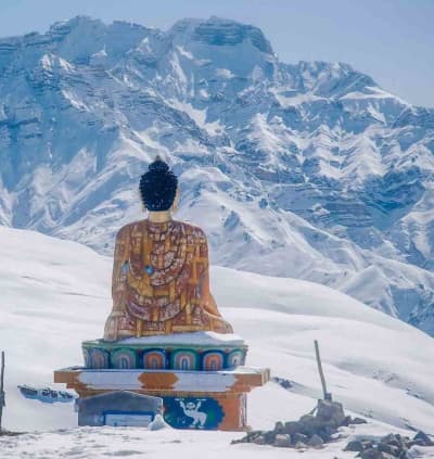 Spiti Valley in Winter: Surviving -20°C in the Middle Land