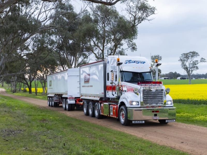Mack Bordertown Haulage