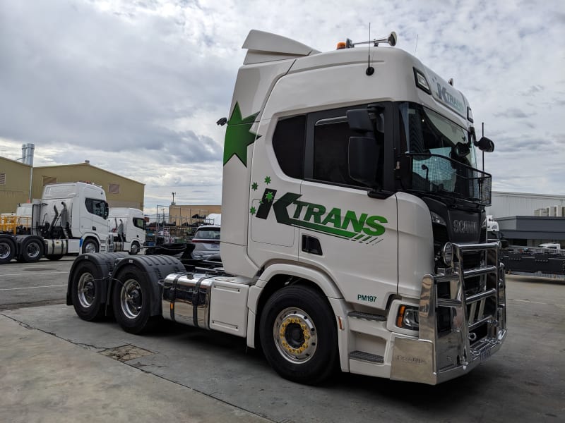 Scania R560