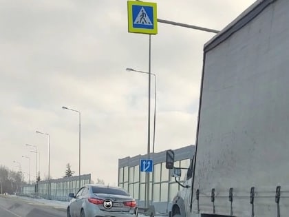 На трассе М5 под Пензой столкнулись легковушка и ГАЗель