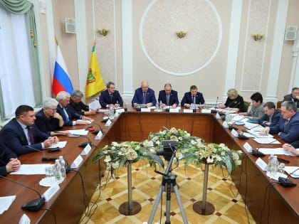 Вадим Супиков принял участие в заседании комитета Законодательного Собрания про АПК