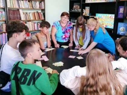 «Открываем страницу новых знаний». Праздник для детей состоялся в библиотеке на Циалковского