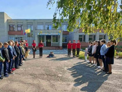 Во всех школах района прошли мероприятия,  посвящённые Дню солидарности в борьбе с терроризмом