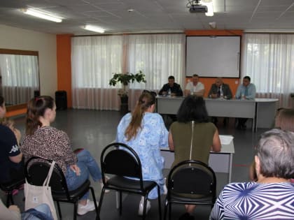 Юрий Зиновьев принял участие в обсуждении вопроса обустройства исправительного центра УФСИН на улице Литвинова