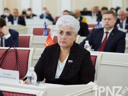 Желаем благополучия! 14 мая родилась депутат Людмила Глухова