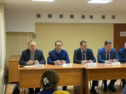 Встреча с вынужденными переселенцами с территорий ДНР и ЛНР