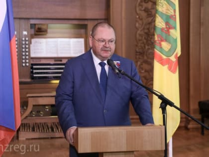 Более 80 человек наградил Губернатор Пензенской области