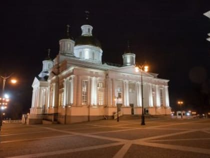 В канун Недели 22-й по Пятидесятнице митрополит Серафим совершил всенощное бдение в Спасском кафедральном соборе