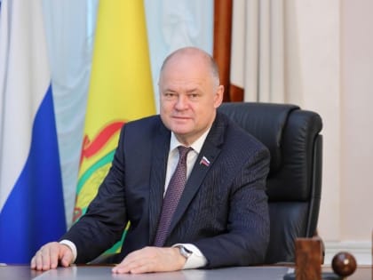 Вадим Супиков поздравил пензячек с Международным женским днем