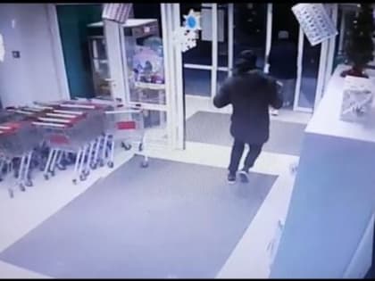 В Пензе задержали двух похитителей дорогого алкоголя