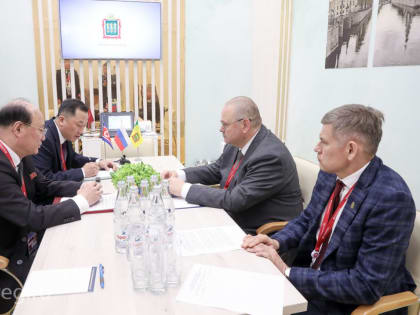 Олег Мельниченко пригласил посла КНДР в РФ посетить Пензенскую область