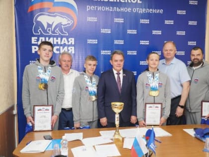 Валерий Лидин поздравил пензенских спортсменов с победой