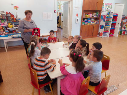 Познавательный час «Журналы – окно в мир»