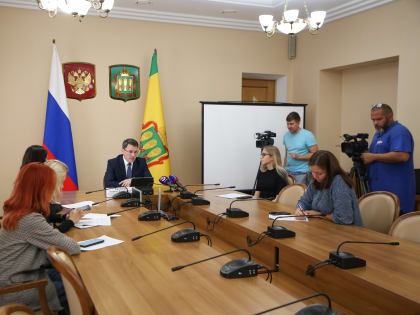 Алмаз Хакимов рассказал о перспективах расширения международного сотрудничества Пензенской области