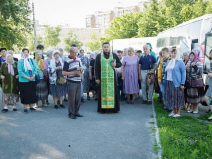 Вадим Супиков организовал паломническую поездку для прихожан храма
