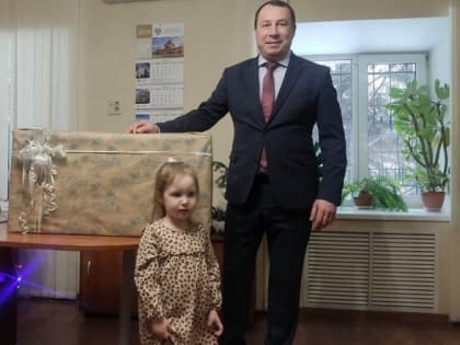 Сергей Щёткин принял участие в благотворительной акции «Ёлка желаний»