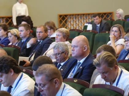 В XI Форуме регионов Беларуси и России принимает участие Вадим Супиков