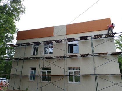 Завершение ремонта кровли инфекционного корпуса в Каменской больнице