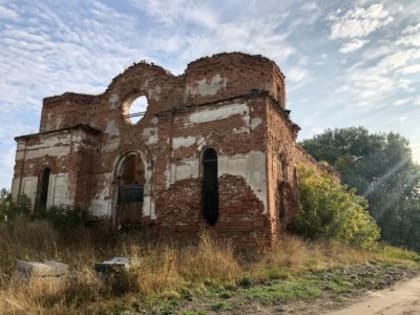 Приглашаются добровольцы для участия в расчистке территории руинированного храма в селе Чемодановка