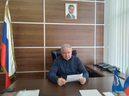 Сергей Есяков провел прием граждан в региональной общественной приемной партии