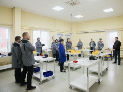Специалисты осваивают принципы бережливого производства с помощью имитационного комплекса