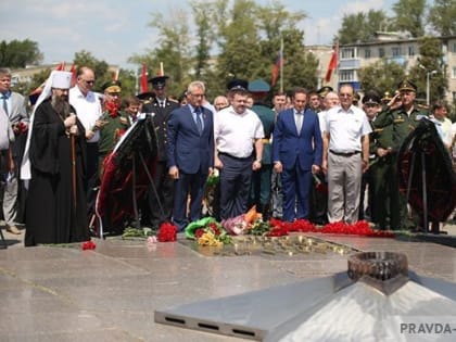 В Пензе отдали дань уважения погибшим воинам