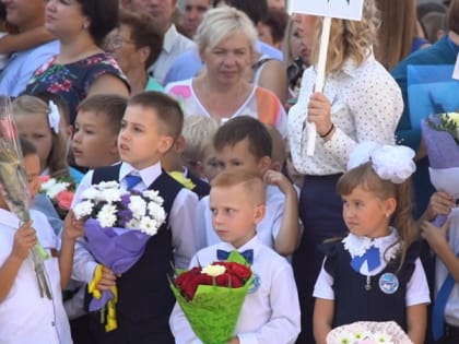 Родители ликуют: Госдума предложила отменить школьную форму