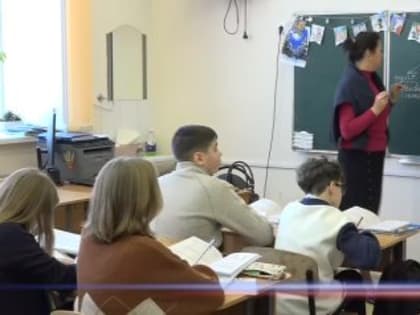 Идти или не идти: школьникам, которые не пошли на уроки из-за мороза, все равно придется учиться