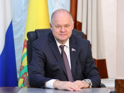 Вадим Супиков поздравил пензенцев с Днем Конституции