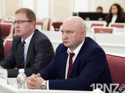 Не забудьте поздравить! 23 февраля родился депутат и главврач Антон Столяров