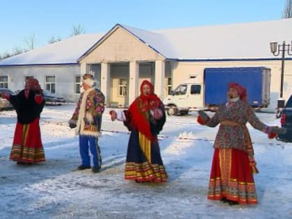 Пензенцы пустились в пляс на концерте под открытым небом