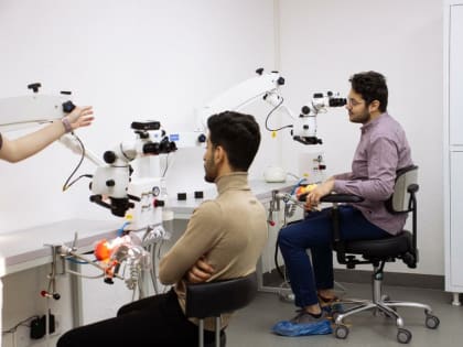 Иностранные студенты ПГУ приняли участие в Дне открытых дверей клиник «Estedental»