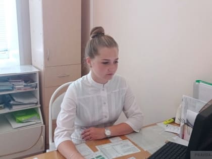 В Иссинскую участковую больницу трудоустроились три молодых специалиста