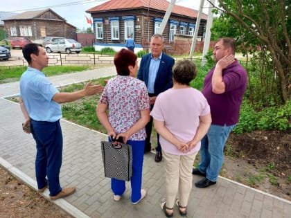 Ильдар Акчурин выделил средства на благоустройство общественных территорий Кузнецкого района