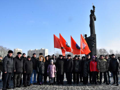 Пензенцы почтили память защитников Отечества