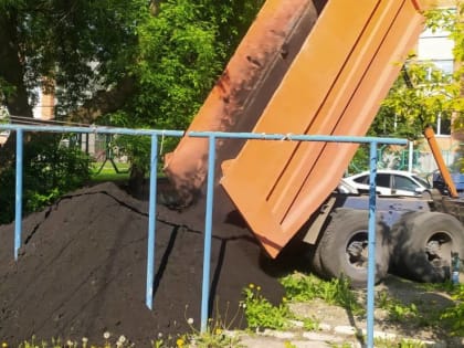 Вадим Супиков помогает жителям благоустраивать территорию Железнодорожного района Пензы