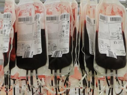 В Пензе судебные приставы сдали 10 литров крови