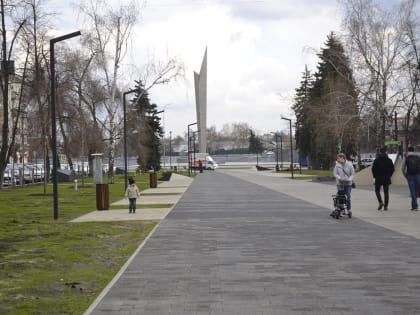 В Пензе объявлены поиски молодого мужчины в синей куртке