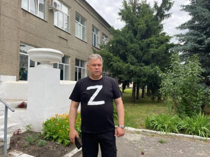 Алексей Марьин открыл пункт сбора гуманитарной помощи в Сердобске