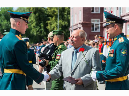 Сергей Егоров поздравил выпускников ПАИИ