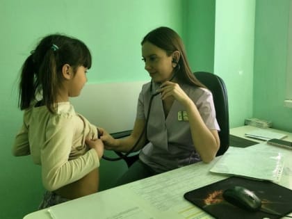 Пензенский доктор разъяснил, как курящие родители влияют на здоровье своих детей