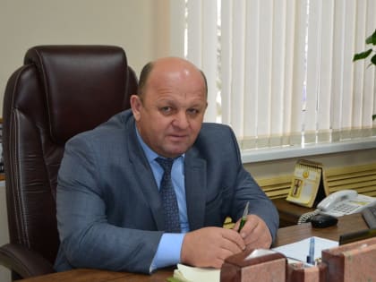 Поздравление главы Неверкинского района Юрия Моисеева с Днем работников дорожного хозяйства