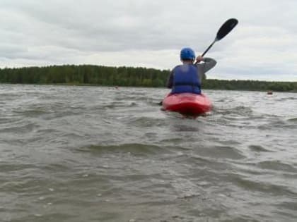 На Светлой Поляне педагоги прошли по воде на каяках