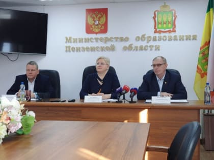 Геннадий Белорыбкин рассказал о системе наставничества в педагогических коллективах