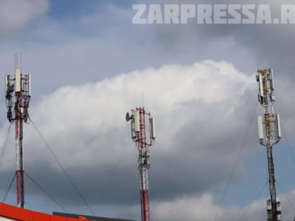 Не опасно ли для зареченцев соседство с вышками связи?