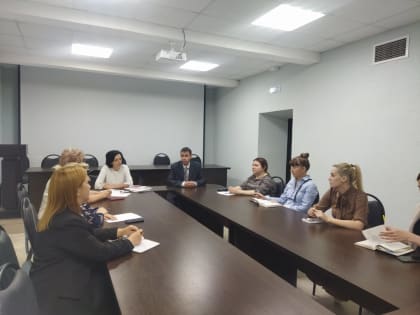 Семинар с помощниками судей