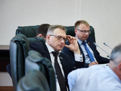 Не забудьте поздравить! 3 июня родился депутат Алексей Рогонов